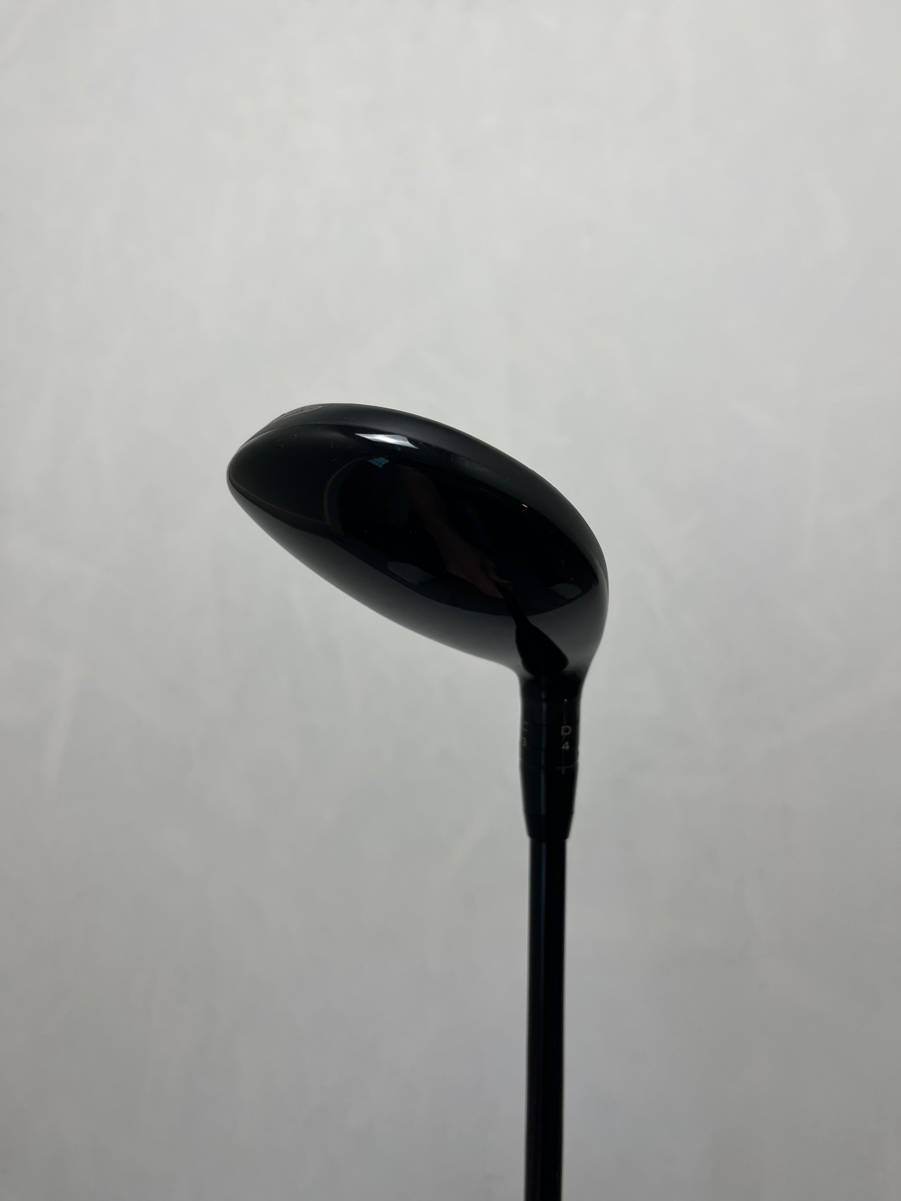 Titleist TSR2 Hybrid 4
