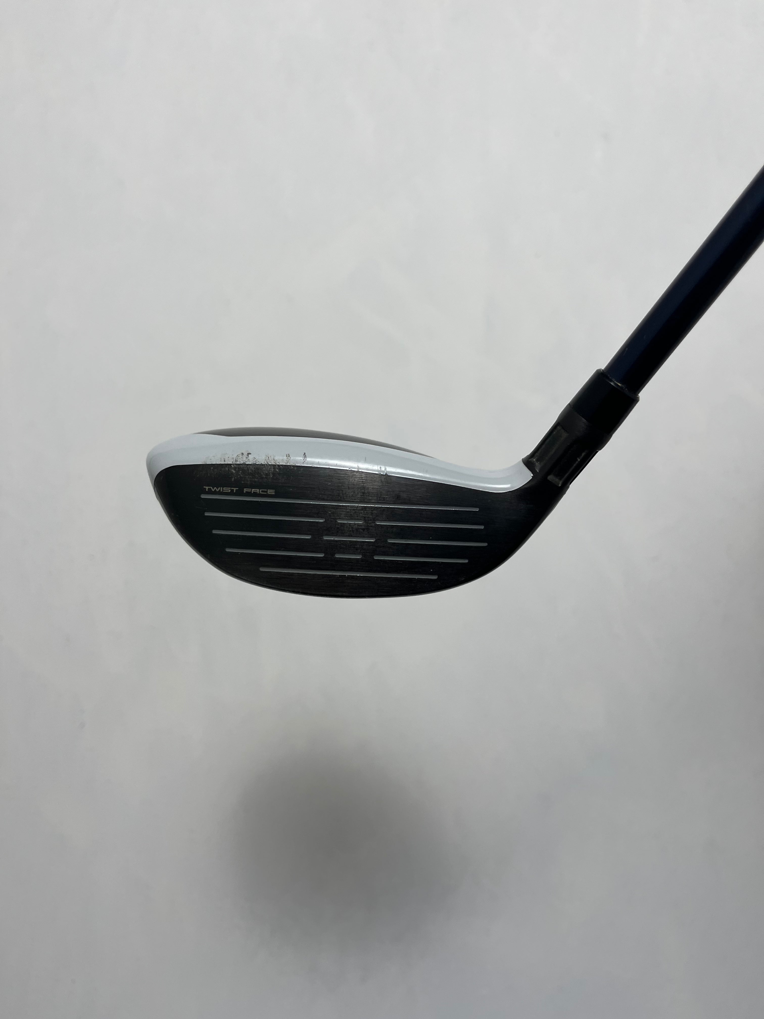 TaylorMade Sim Max Rescue Hybrid 4