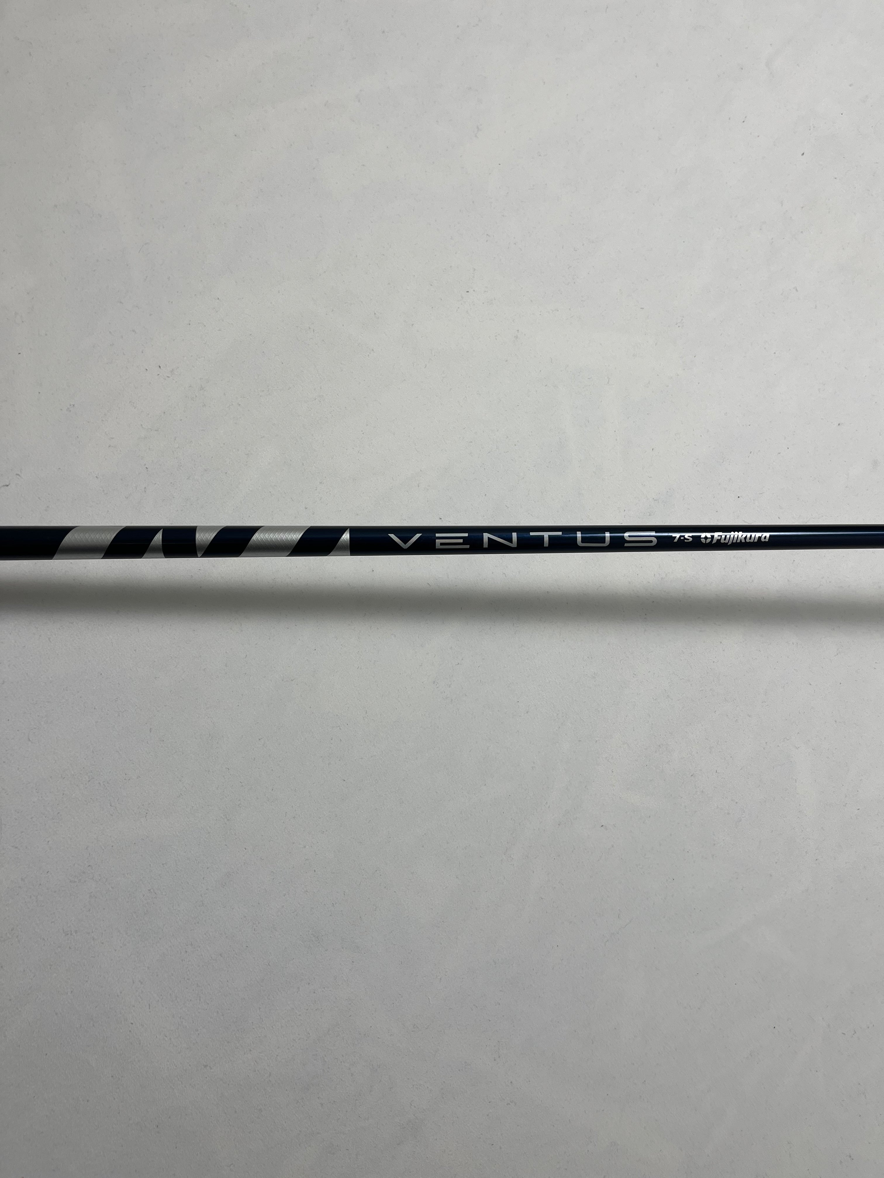 TaylorMade Sim Max Rescue Hybrid 4