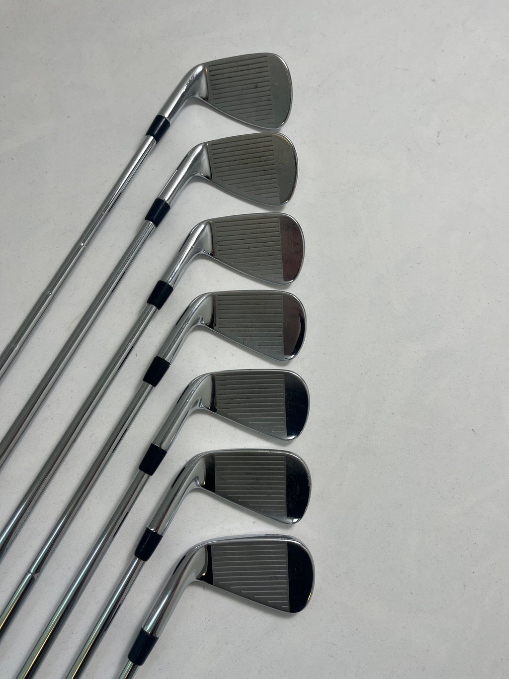 Callaway Apex PRO Forged Järnset 4-PW