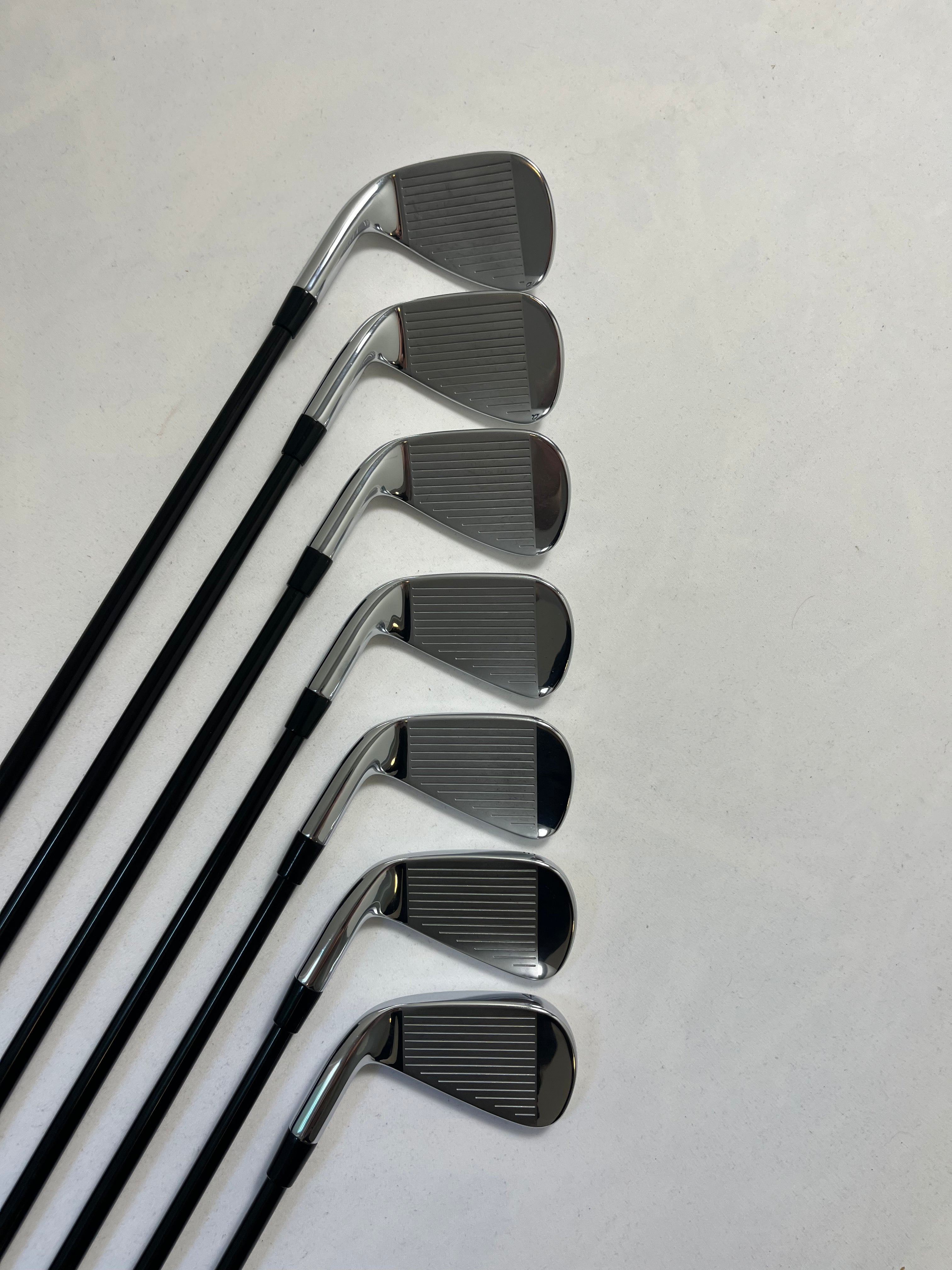 Callaway Rogue ST PRO 4-PW